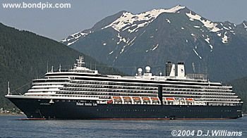 Cruise ship Oosterdam in Alaska