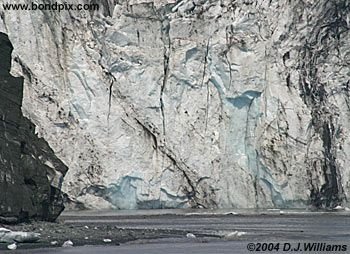 Glacier in Yakutat bay, Alaska