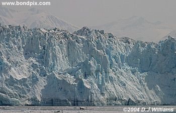 Hubbard Glacier in Yakutat bay, Alaska