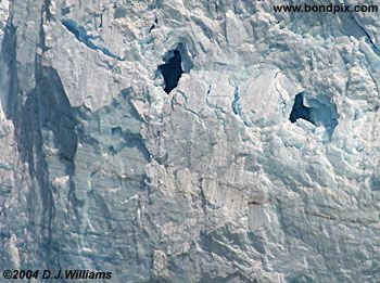 Hubbard Glacier in Yakutat bay, Alaska