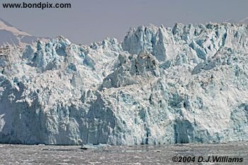 Hubbard Glacier in Yakutat bay, Alaska