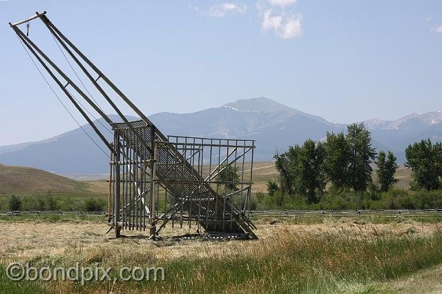 0836.jpg - A beaverslide, used for stacking hay