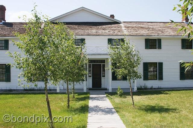 0948.jpg - Grant-Kohrs ranch house