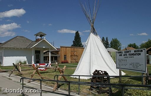 Deer Lodge Museums, Frontier Montana cabins and tee-pee