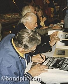 Ken Wallis signing autographs at Pinewood Studios in 1990