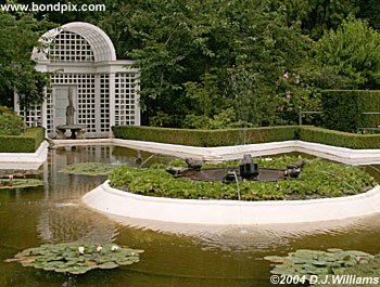 Star Pond in Butchart Gardens in Victoria